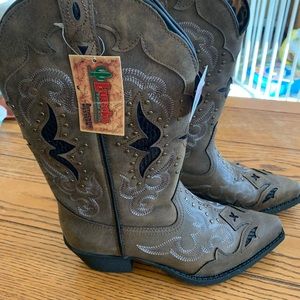 Women’s Laredo boots New with tags